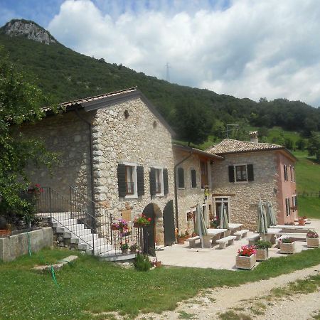 Agriturismo Lusani Caprino Veronese Dış mekan fotoğraf