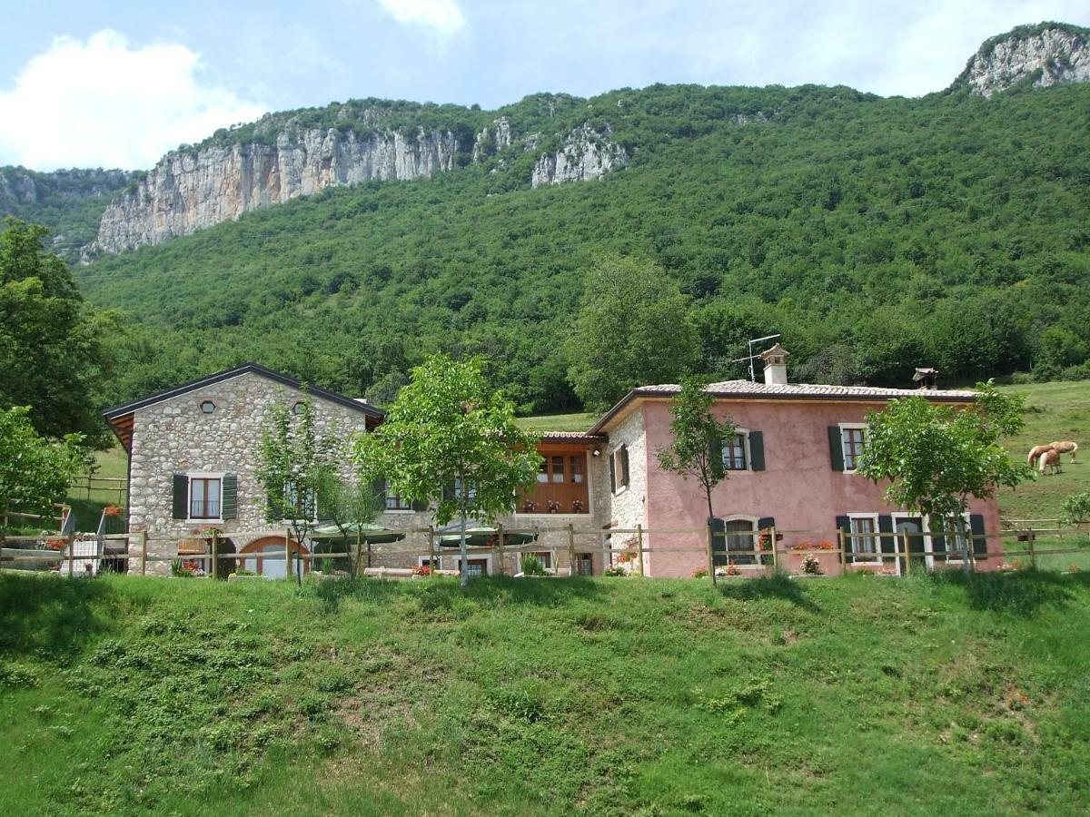 Agriturismo Lusani Caprino Veronese Dış mekan fotoğraf